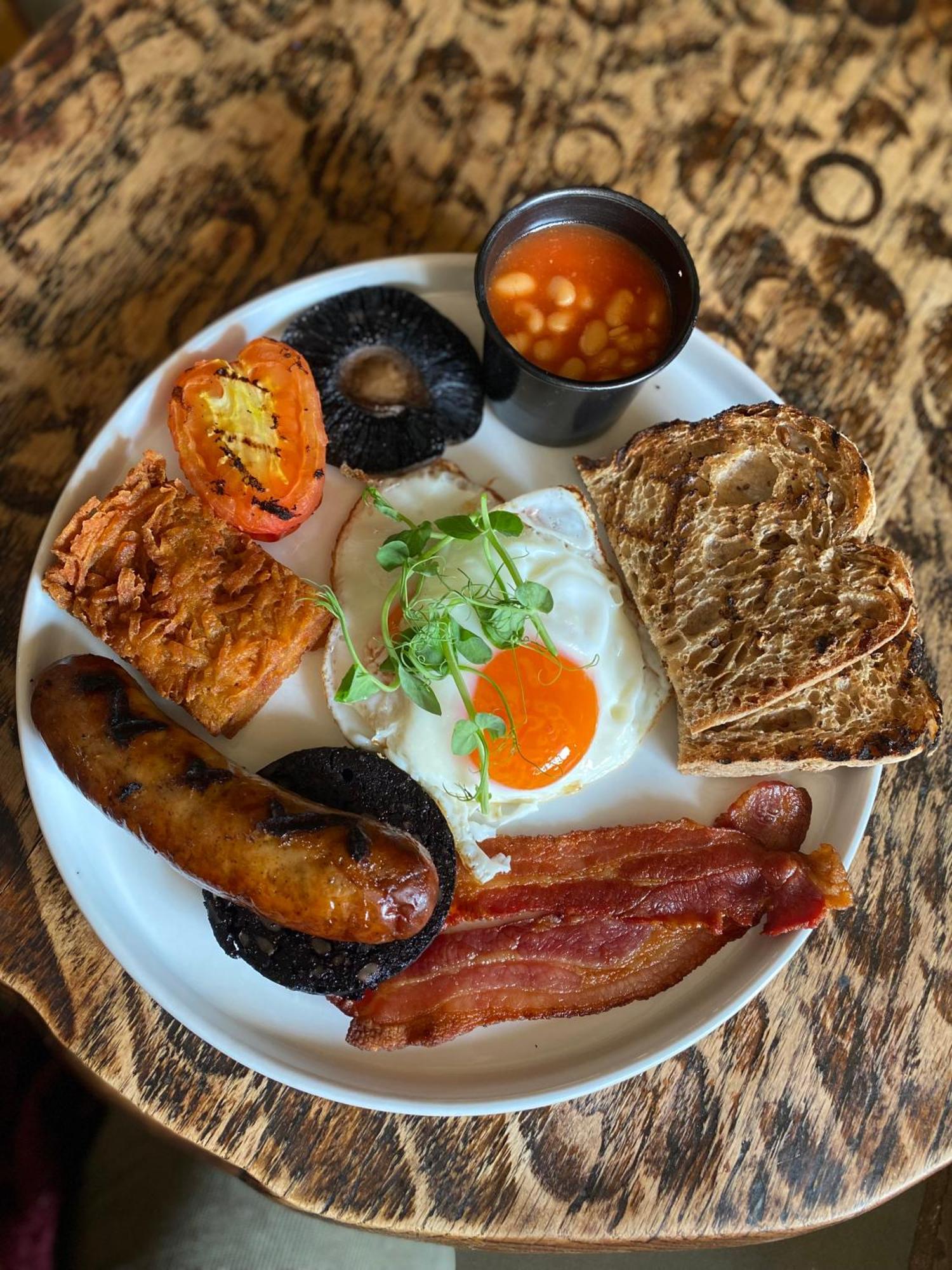 The George Inn Barford St Michael Екстер'єр фото English breakfast