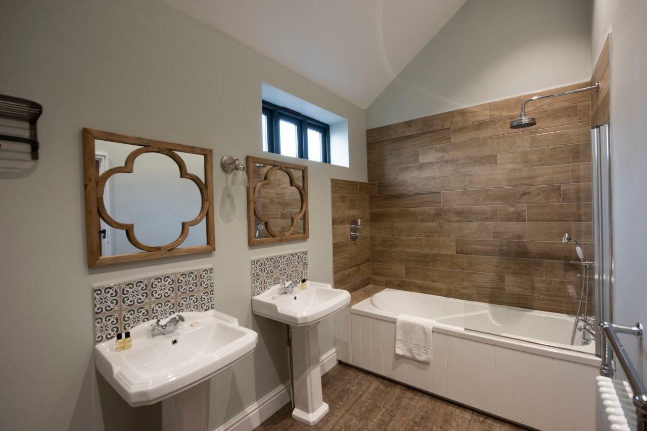 The George Inn Barford St Michael Екстер'єр фото Bathroom
